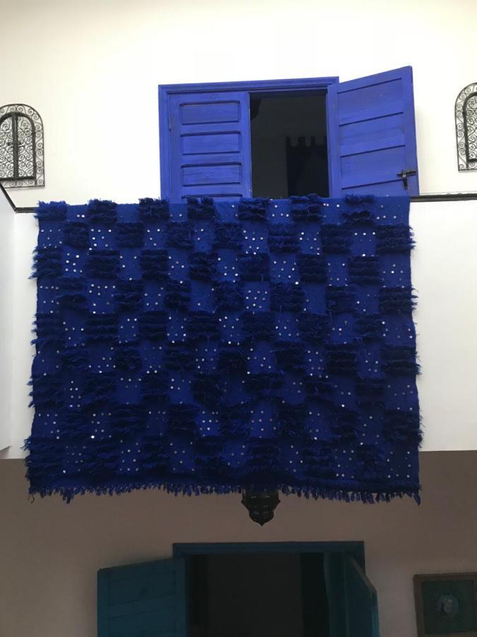 Maison Riad Traditionnel Idealement Situe A Marrakech Marrakesch Exterior foto